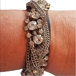 ❤️Host pic❤️ Rhinestone with Silver Tone Chain Bracelet.